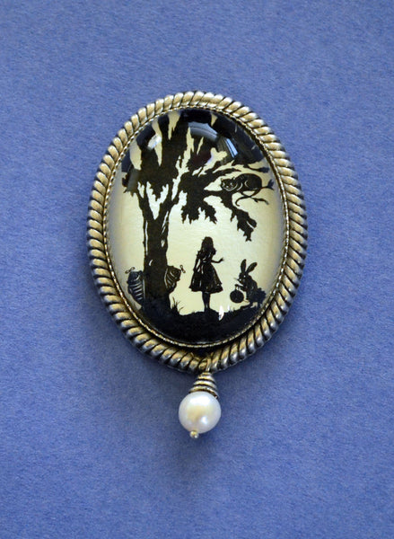 ALICE IN WONDERLAND Brooch - Silhouette Jewelry