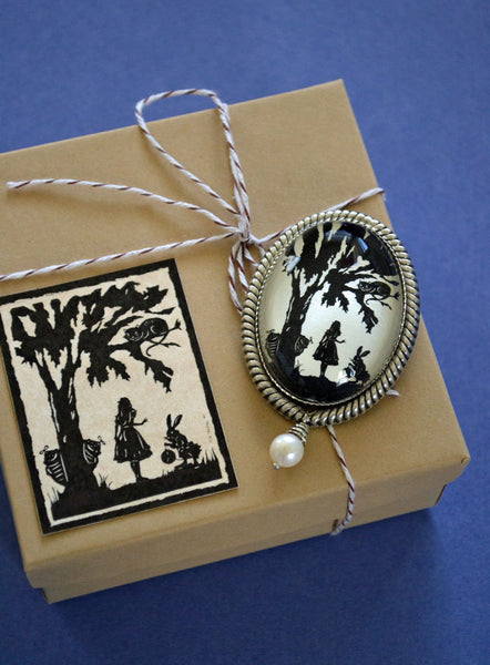 ALICE IN WONDERLAND Brooch - Silhouette Jewelry