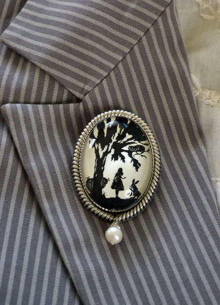 ALICE IN WONDERLAND Brooch - Silhouette Jewelry