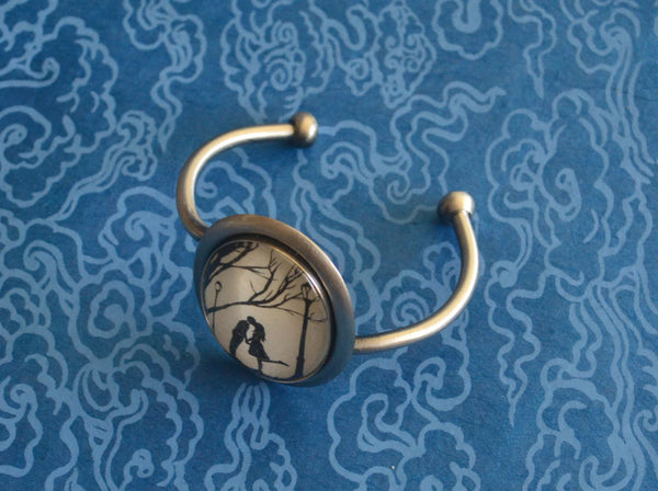 AUTUMN KISS Bracelet - Silhouette Jewelry