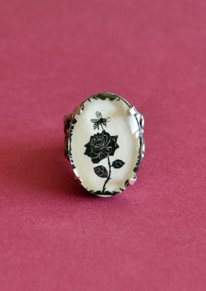 The BEE and the ROSE Ring - Silhouette Jewelry