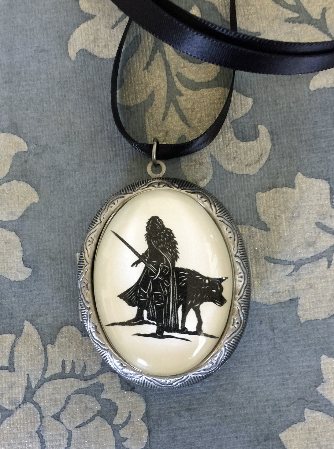 Game of Thrones Jon Snow Locket Necklace - locket pendant on ribbon - Silhouette Jewelry