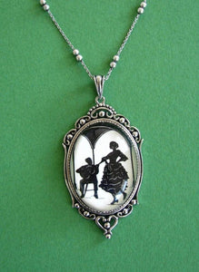 A NIGHT IN SEVILLE Necklace - pendant on chain - Silhouette Jewelry