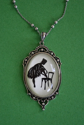 ANNA PAVLOVA Necklace - pendant on chain - Silhouette Jewelry