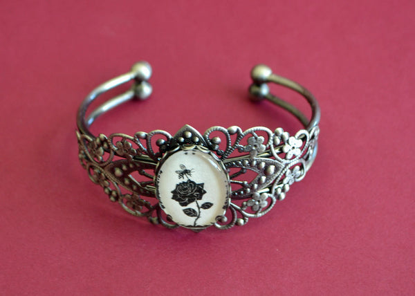The BEE and the ROSE Bracelet - Silhouette Jewelry